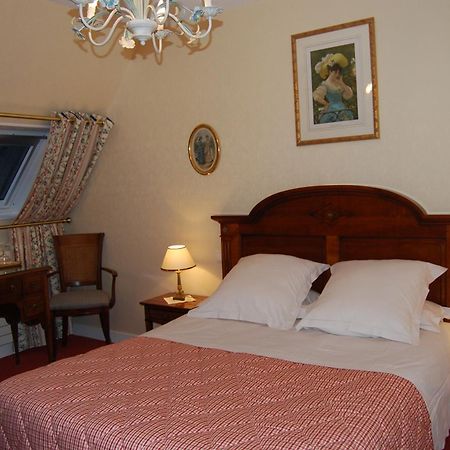 Hostellerie De La Motte Jean Saint-Coulomb Εξωτερικό φωτογραφία