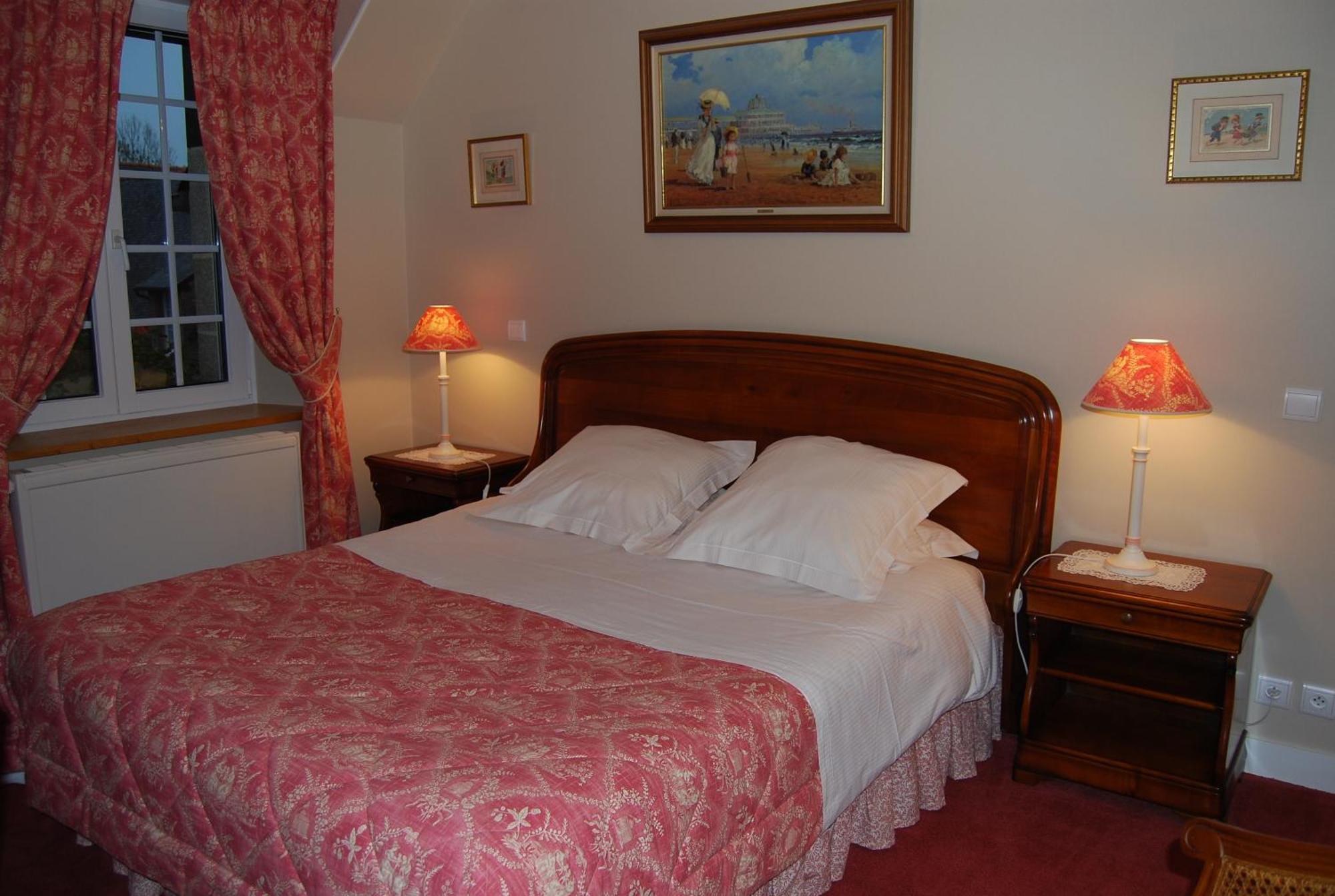 Hostellerie De La Motte Jean Saint-Coulomb Εξωτερικό φωτογραφία