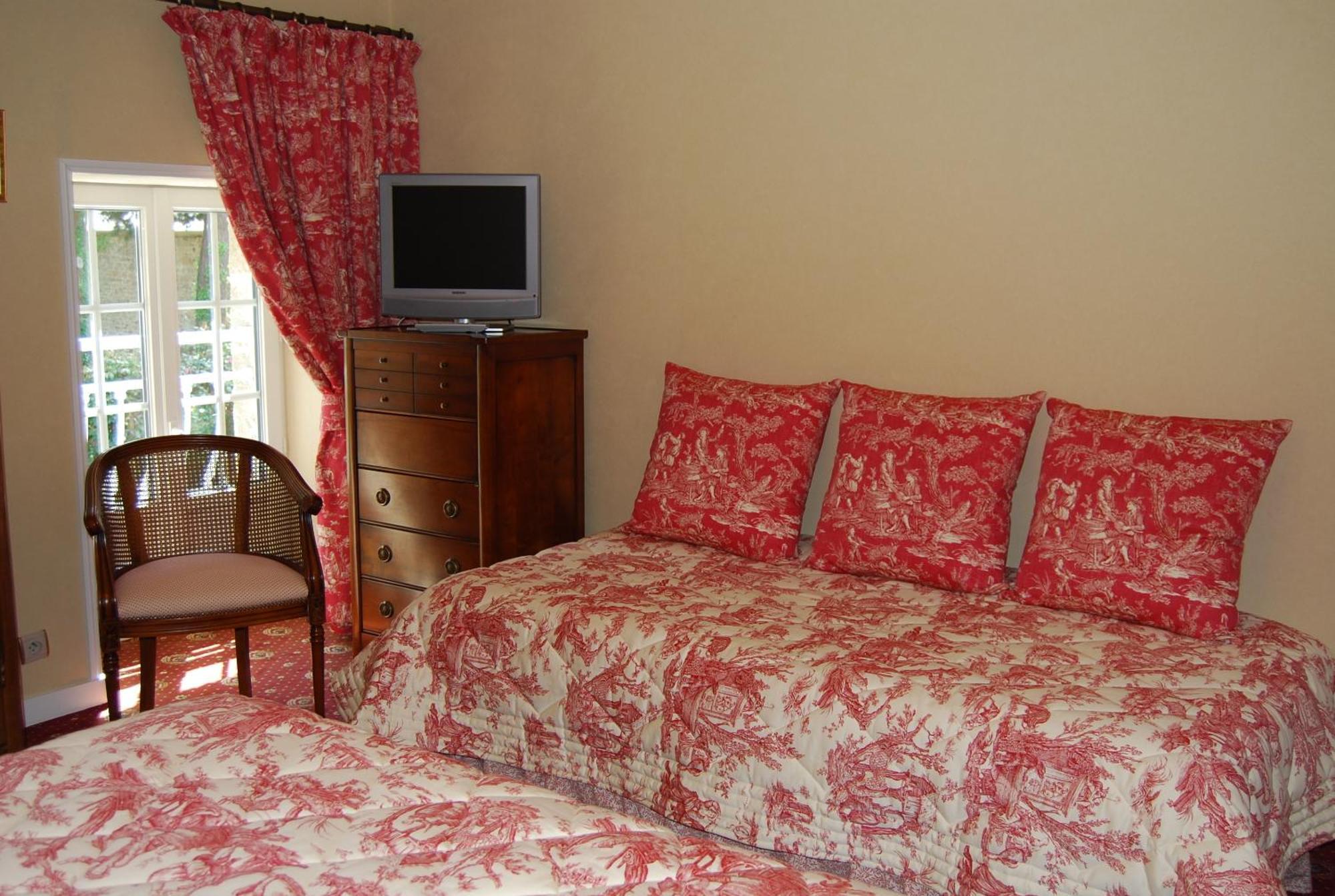 Hostellerie De La Motte Jean Saint-Coulomb Εξωτερικό φωτογραφία