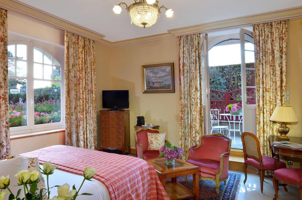 Hostellerie De La Motte Jean Saint-Coulomb Εξωτερικό φωτογραφία