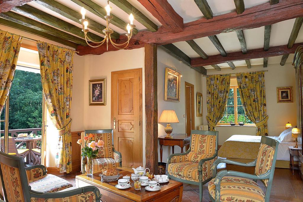 Hostellerie De La Motte Jean Saint-Coulomb Εξωτερικό φωτογραφία